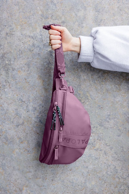 Knoten für vier Pfoten Leckerlibeutel Tasche Berry Rot