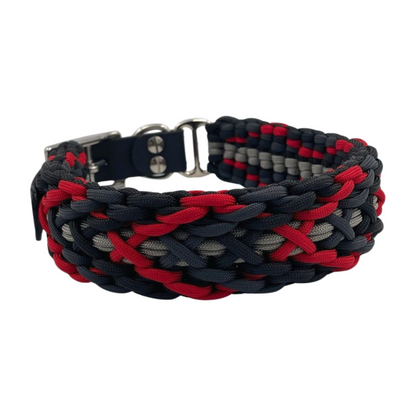 Handgefertigtes Paracord Hundehalsband Häuptling