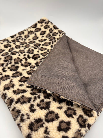 Kuscheldecke für Hunde aus Teddy-Stoff wasser & schmutzabweisend