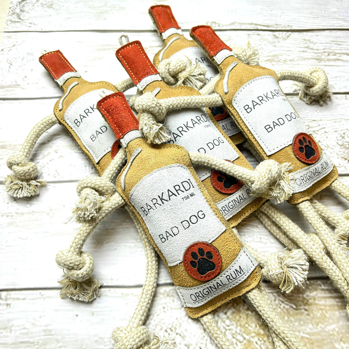Barkardi Rum Hundespielzeug 🍹